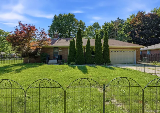 2nd image of 27315 Lathrup Blvd, Lathrup Village, MI 48076 | MLS# 20261058229