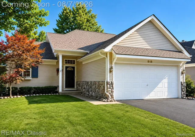 Photo 1 of Sale Pending at 818 Yorick Path #11, Wixom, MI 48393 | MLS# 20261058239 | Listing updated on 2026-08-23