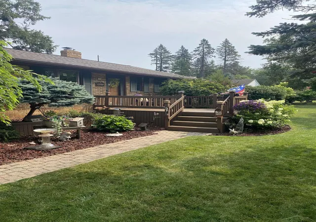 Photo 3 of Single family home for sale at 4860 Indian Trl Rd, Saginaw, MI 48638 | MLS# 61050216296 | Listing updated on 2026-08-01