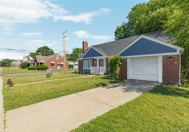 Photo 3 of Single family home for sale at 11314 Nashville St, Detroit, MI 48205 | MLS# 20261058267 | Listing updated on 2026-09-16