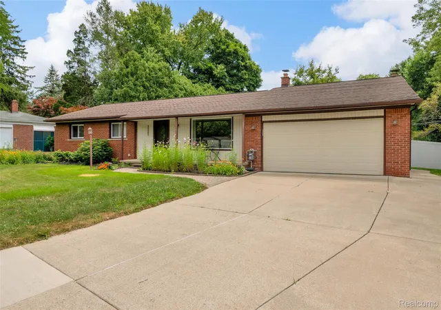 1st image of 30065 Minglewood Ln, Farmington Hills, MI 48334 | MLS# 20261058281