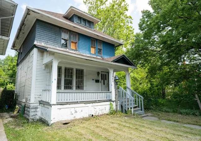Photo 2 of Single family home for sale at 1544 W Philadelphia St, Detroit, MI 48206 | MLS# 20261058296 | Listing updated on 2026-07-31