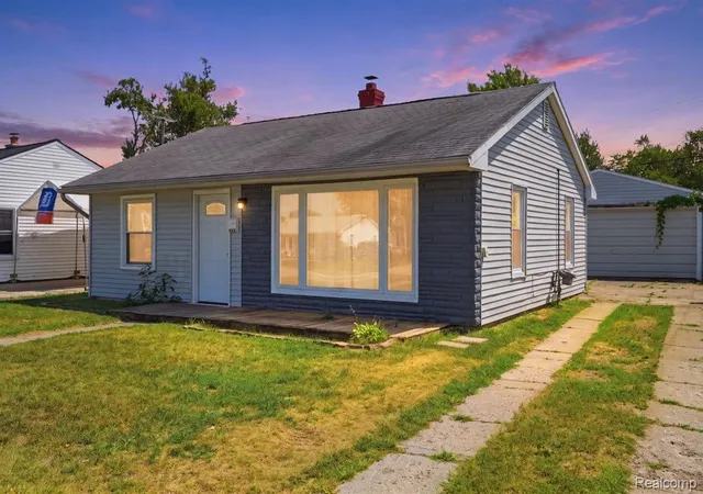 Photo 1 of Single family home for sale at 35501 Glen St, Westland, MI 48186 | MLS# 20261058314 | Listing updated on 2026-08-18