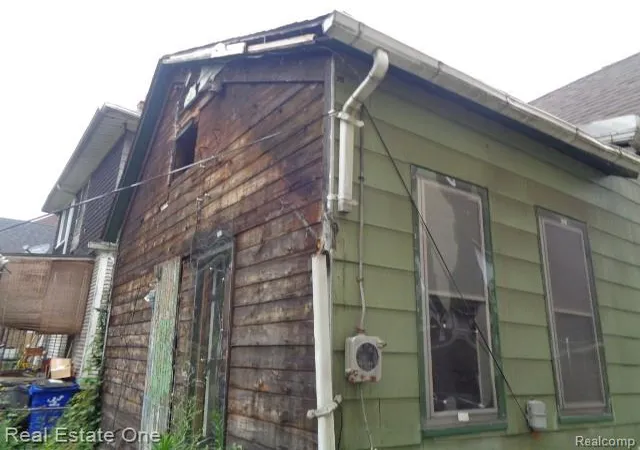 4th image of 2141 Hubbard St, Detroit, MI 48209 | MLS# 20261058375