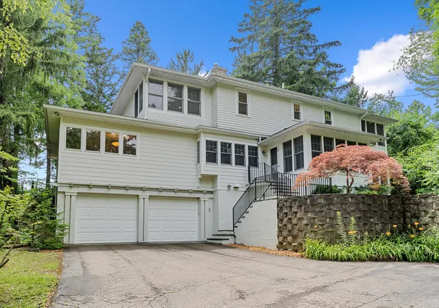 Photo 2 of Single family home for sale at 340 Orchard Hills Dr, Ann Arbor, MI 48104 | MLS# 81026038646 | Listing updated on 2026-07-30