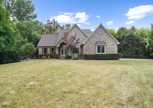 1st image of 4055 Pontiac Trl, Ann Arbor, MI 48105 | MLS# 81026038620