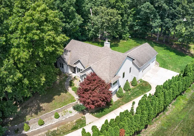 Photo 1 of Single family home for sale at 4645 River Pointe Blvd, Niles, MI 49120 | MLS# 69026038679 | Listing updated on 2026-09-13