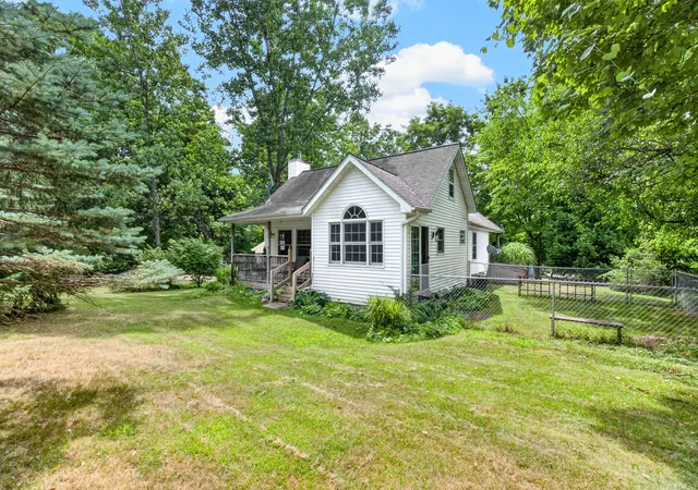 Photo 3 of Single family home for sale at 11736 E D Ave, Richland, MI 49083 | MLS# 64026038688 | Listing updated on 2026-09-18