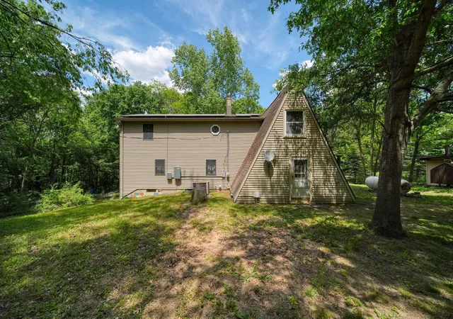 4th image of 7925 Seymour Rd, Grass Lake, MI 49240 | MLS# 55026038607