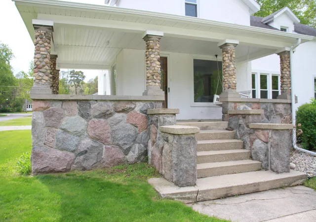 Photo 3 of Single family home for sale at 24195 3rd Avenue, Mattawan, MI 49071 | MLS# 66026038628 | Listing updated on 2026-08-26