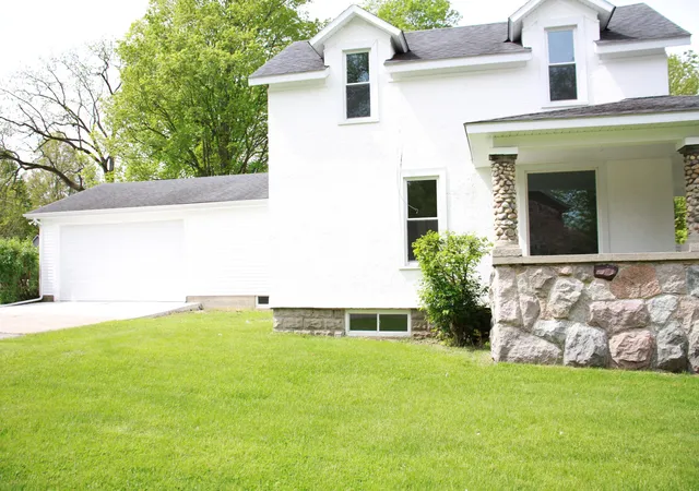 Photo 4 of Single family home for sale at 24195 3rd Avenue, Mattawan, MI 49071 | MLS# 66026038628 | Listing updated on 2026-08-26