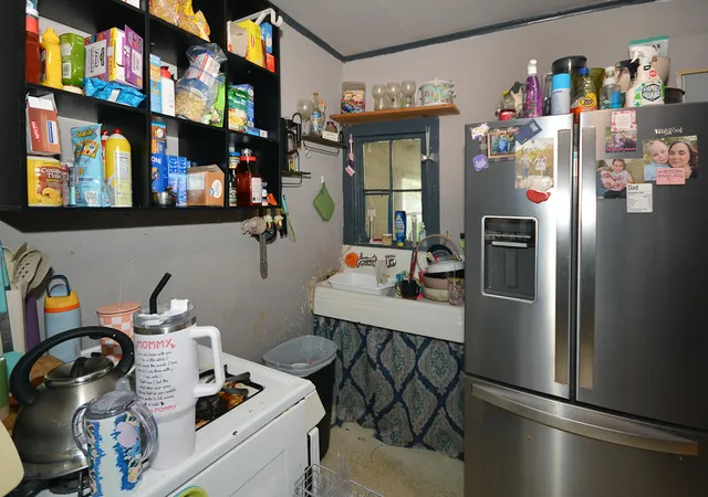 Photo 4 of Single family home for sale at 210 N Brown St, Paw Paw, MI 49079 | MLS# 69026038754 | Listing updated on 2026-08-24