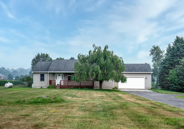 Photo 1 of Single family home for sale at 5967 Nichols Rd, Mason, MI 48854 | MLS# 65026038666 | Listing updated on 2026-08-29