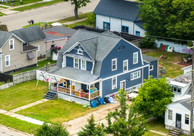 Photo 1 of Sale Pending at 211 N Pine St, Evart, MI 49631 | MLS# 72026038694 | Listing updated on 2026-09-10