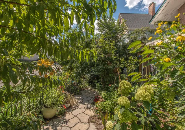 Photo 2 of Condo for sale at 921 E Huron St #6, Ann Arbor, MI 48104 | MLS# 81026038705 | Listing updated on 2026-08-13