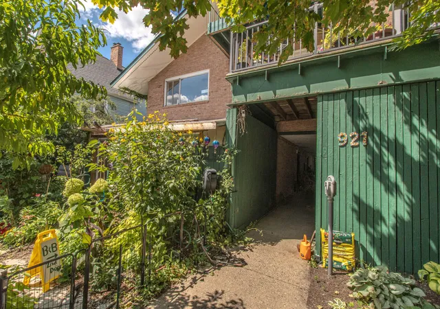 Photo 3 of Condo for sale at 921 E Huron St #6, Ann Arbor, MI 48104 | MLS# 81026038705 | Listing updated on 2026-08-13