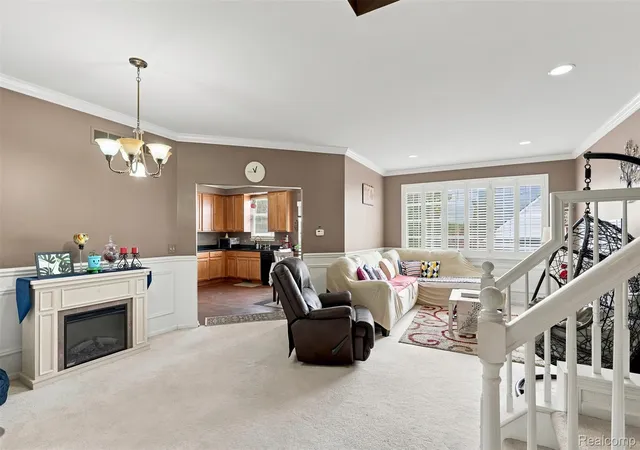 4th image of 29304 Douglas Dr, Novi, MI 48377 | MLS# 20261058398