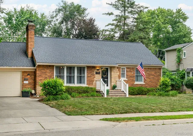 Photo 1 of Sale Pending at 145 Maywood Ave, Rochester, MI 48307 | MLS# 20261058401 | Listing updated on 2026-09-05