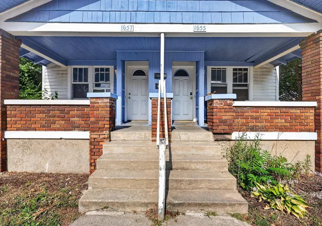 Listing Photo 4 - Condo for sale in building located at 1655 Madison Ave SE, Grand Rapids, MI 49507