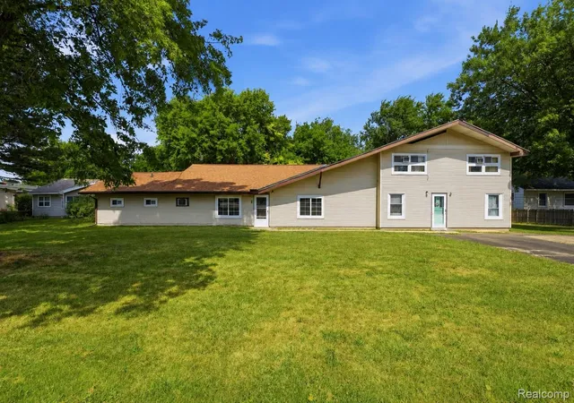 2nd image of 900 Tyler Rd, Lennon, MI 48449 | MLS# 20261058415