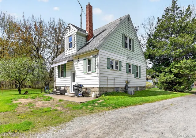 2nd image of 2970 Range Rd, Port Huron, MI 48060 | MLS# 20261058428