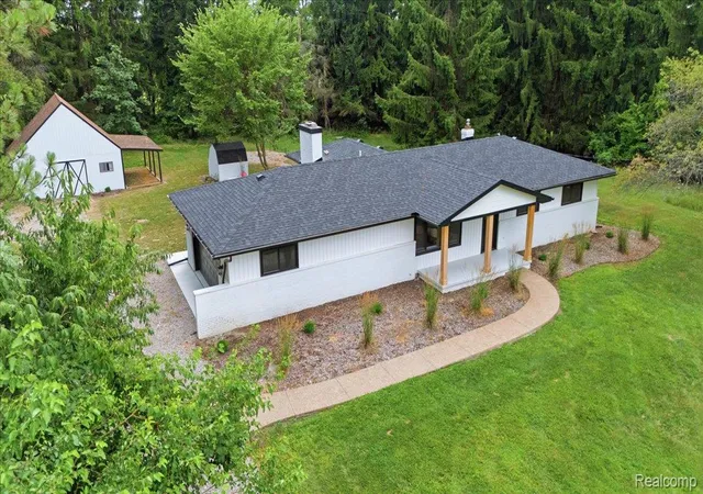 Photo 2 of Single family home for sale at 3643 Noble Rd, Oxford, MI 48370 | MLS# 20261058438 | Listing updated on 2026-09-06