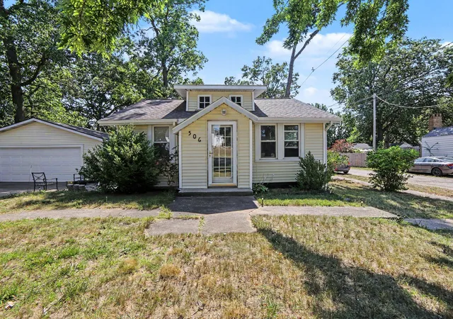 Photo 1 of Single family home for sale at 506 Bear Lake Rd, Muskegon, MI 49445 | MLS# 71026038802 | Listing updated on 2026-07-29