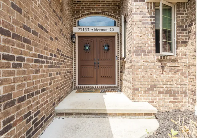 4th image of 27153 Alderman Ct, Harrison Township, MI 48045 | MLS# 58050216345