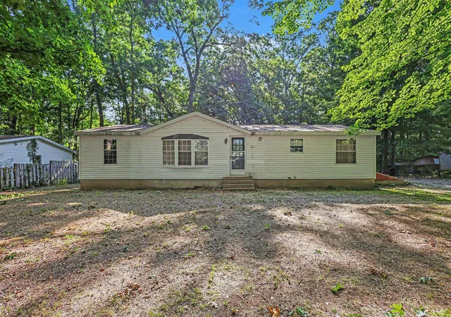 Photo 1 of Single family home for sale at 1523 Fern St, Allegan, MI 49010 | MLS# 71026038805 | Listing updated on 2026-08-18