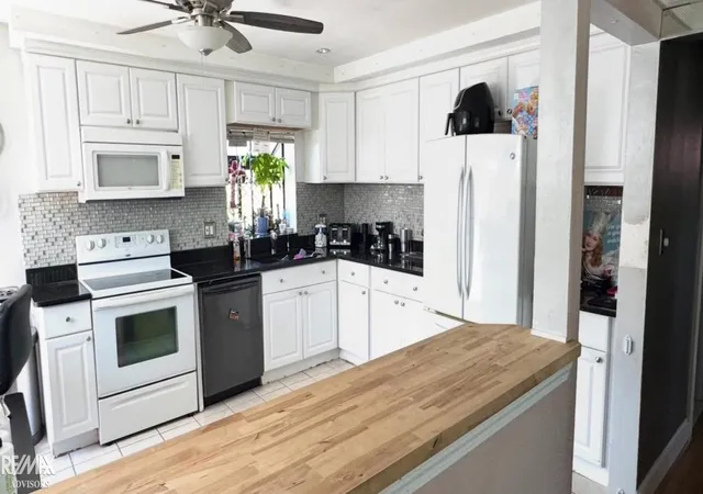 Photo 3 of Single family home for sale at 21707 Timberidge St, Saint Clair Shores, MI 48082 | MLS# 58050216354 | Listing updated on 2026-07-28