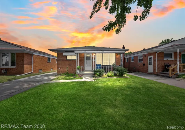 Photo 1 of Single family home for sale at 7050 Berwyn St, Dearborn Heights, MI 48127 | MLS# 20261058480 | Listing updated on 2026-08-03