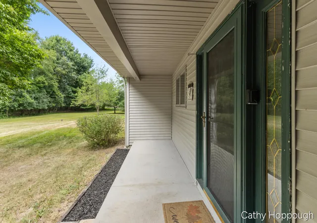 4th image of 8687 River Run Trl, Greenville, MI 48838 | MLS# 65026038822