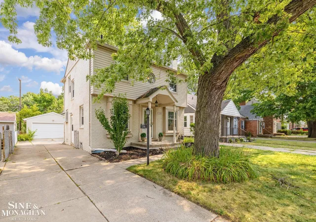Photo 2 of Single family home for sale at 1396 Vernier Rd, Grosse Pointe Woods, MI 48236 | MLS# 58050216376 | Listing updated on 2026-08-30