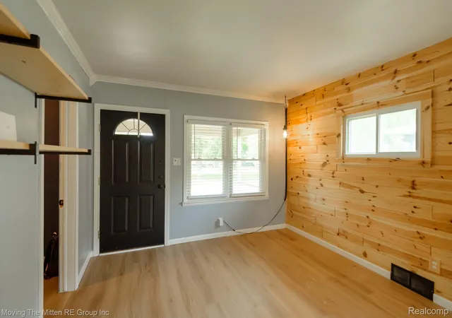 Photo 3 of Single family home for sale at 567 Superior Blvd, Wyandotte, MI 48192 | MLS# 20261058512 | Listing updated on 2026-07-31