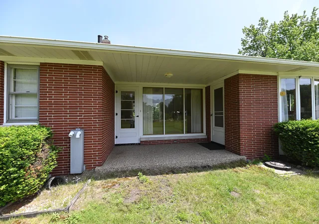 Photo 4 of Single family home for sale at 17443 Hayes St, Grand Haven, MI 49417 | MLS# 71026038830 | Listing updated on 2026-07-29