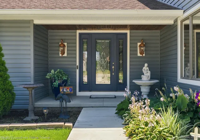4th image of 2900 Woodstock Cir, Port Huron, MI 48060 | MLS# 20261058527