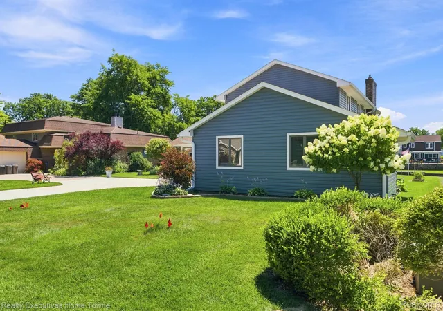 81st image of 2900 Woodstock Cir, Port Huron, MI 48060 | MLS# 20261058527