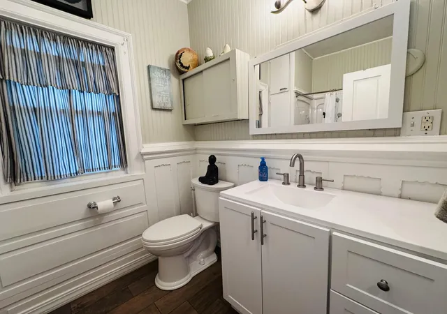 Photo 3 of Single family home for sale at 210 Emmons St, Niles, MI 49120 | MLS# 69026038834 | Listing updated on 2026-09-17