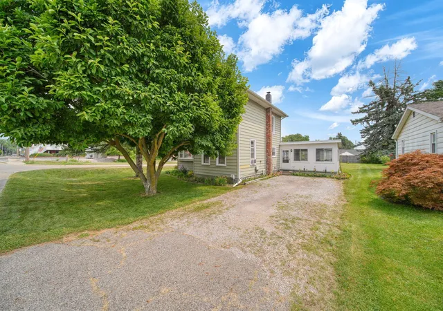 Single family home for sale at 109 Wells St, Britton, MI 49229 | MLS# 81026038832