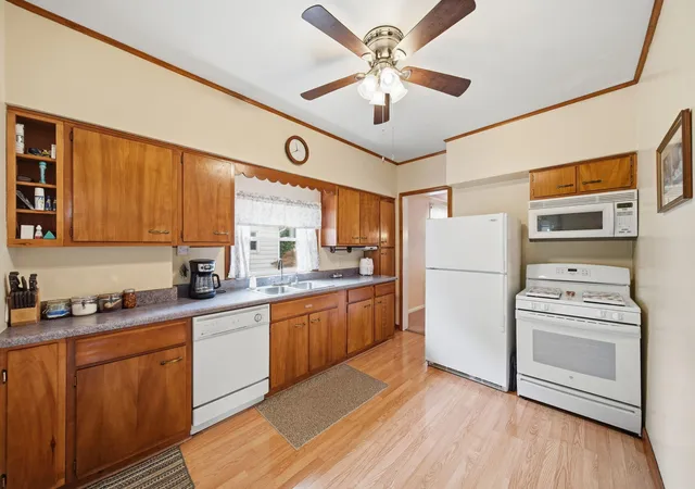 Photo 3 of Single family home for sale at 109 Wells St, Britton, MI 49229 | MLS# 81026038832 | Listing updated on 2026-09-13