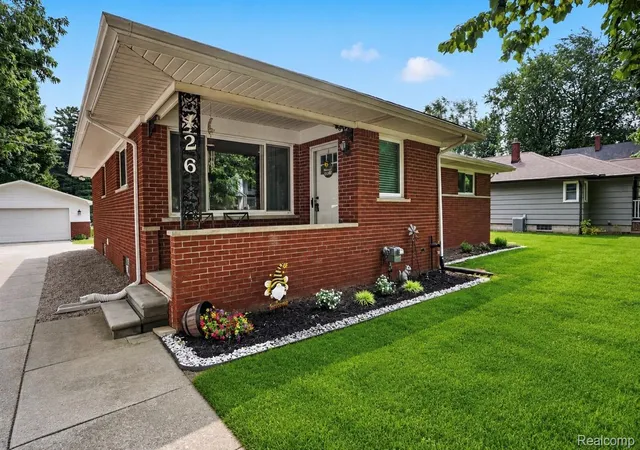 1st image of 426 N Main St, Almont, MI 48003 | MLS# 20261058530
