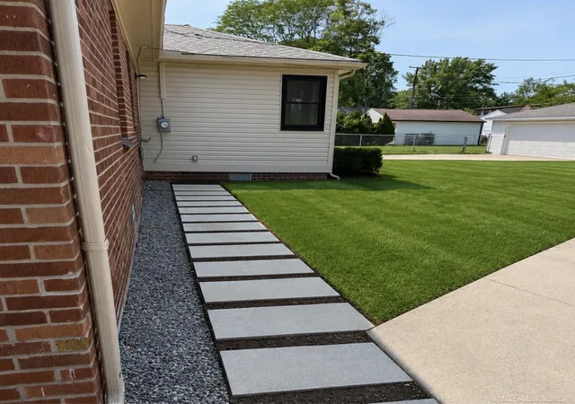 Photo 3 of Single family home for sale at 13128 Talbot Ave, Huntington Woods, MI 48070 | MLS# 58050216386 | Listing updated on 2026-08-19