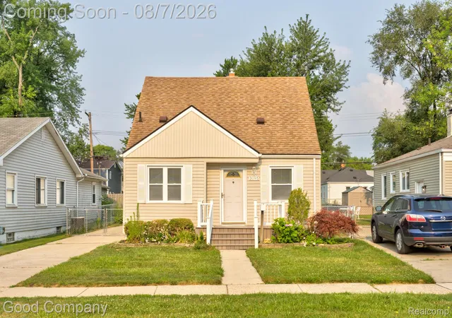 1st image of 3095 Buckingham Ave, Berkley, MI 48072 | MLS# 20261058547