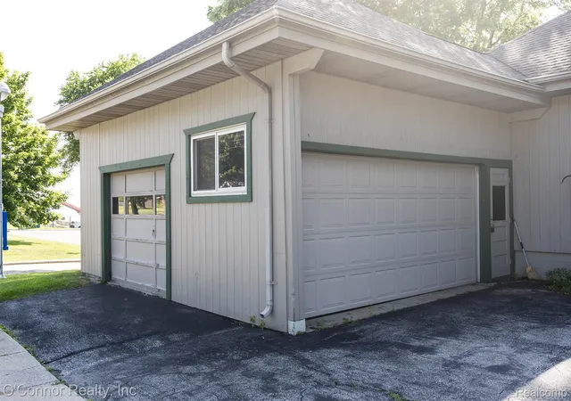 46th image of 3800 Military St, Port Huron, MI 48060 | MLS# 20261058550
