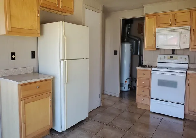 2nd image of 14408 Hicks Lake Dr, Evart, MI 49631 | MLS# 79080071600