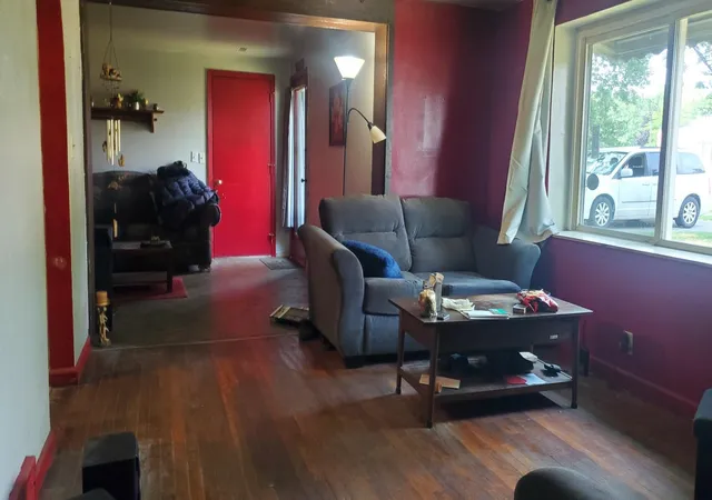 2nd image of 910 N Bowery, Gladwin, MI 48624 | MLS# 79080071597