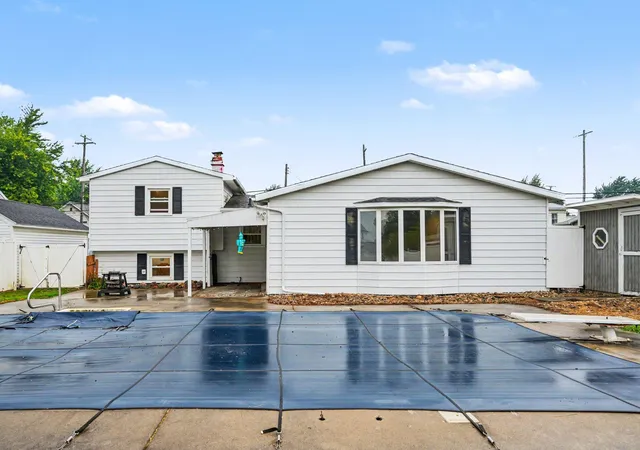 4th image of 229 S Matteson St, Bronson, MI 49028 | MLS# 68026038855