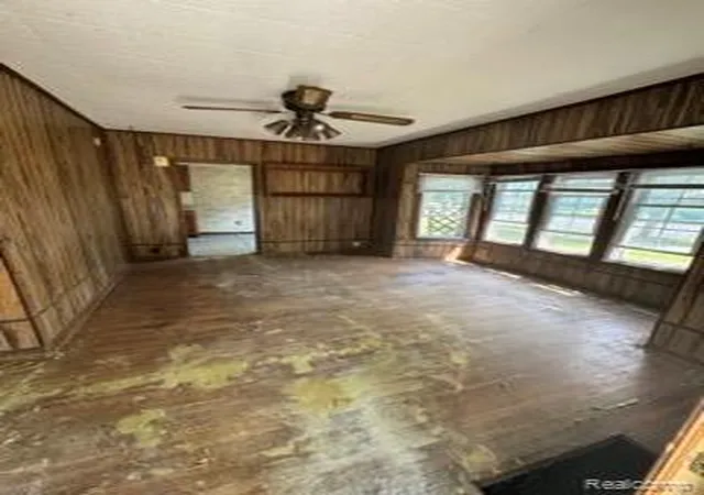 Photo 4 of Single family home for sale at 129 S Church St SE, Caledonia, MI 49316 | MLS# 20261058564 | Listing updated on 2026-08-04