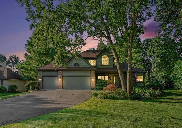 Photo 4 of Single family home for sale at 5243 Saddle Clb Dr, Kalamazoo, MI 49009 | MLS# 66026038859 | Listing updated on 2026-08-31