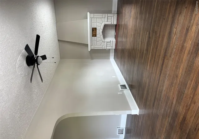 Photo 2 of Single family home for sale at 850 Montie Rd, Lincoln Park, MI 48146 | MLS# 20261058586 | Listing updated on 2026-09-11